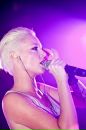 Emma Hewitt фотография #11 (источник - https://vk.com/id166247236)