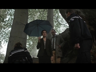 Лес (Франция) / La forêt / S01E02 из 06 / на русском