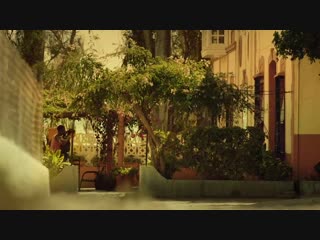 Пластиковое море / Mar de plástico / S02E08 из 13 / на русском