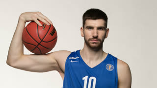 7/4/19 | Аллей-уп на Андрея Десятникова в матче против ЦСКА