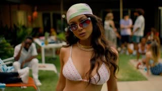 Ylona Garcia - Vibin (Official Video 2022)